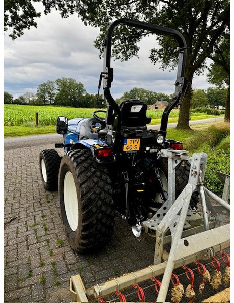 Trator New Holland Boomer Boomer 55 hydro: foto 7