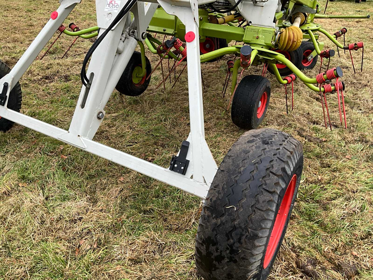 Máquina para produção de feno Claas VOLTO 1320 T: foto 22