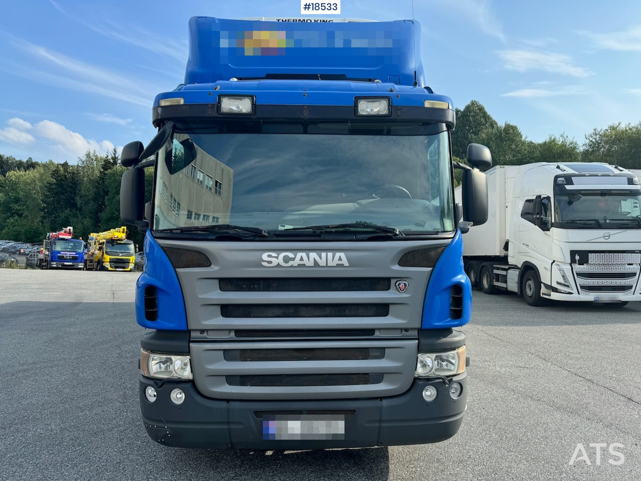 Caminhão furgão Scania P380: foto 10