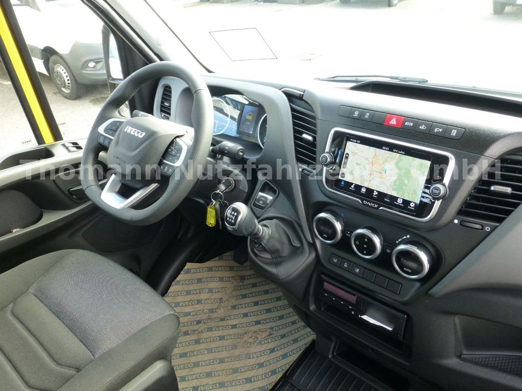 Caminhão reboque, Veículo comercial nuevo Iveco DAILY 70C18 DoKa Schiebeplateau Luftfed Navi: foto 31