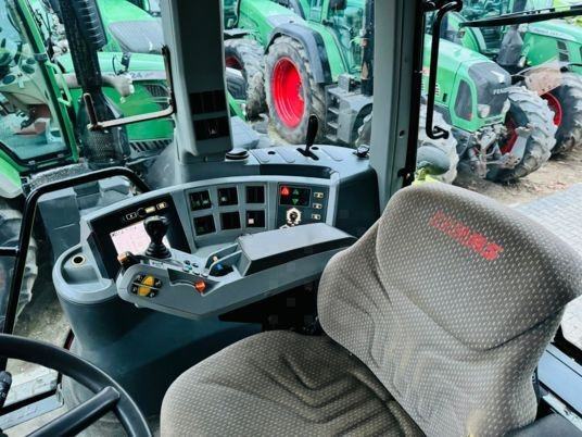 Trator Claas AXION 810 CEBIS: foto 10