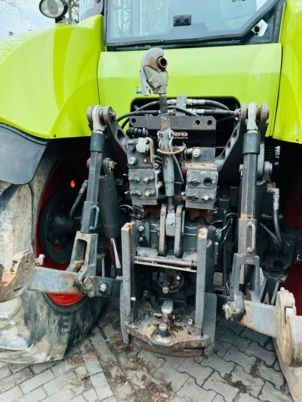 Trator Claas AXION 810 CEBIS: foto 8