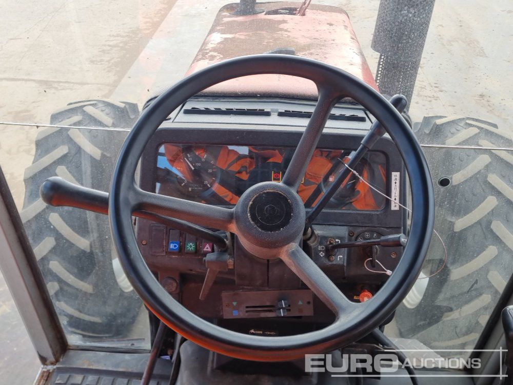 Trator Massey Ferguson MF362: foto 33