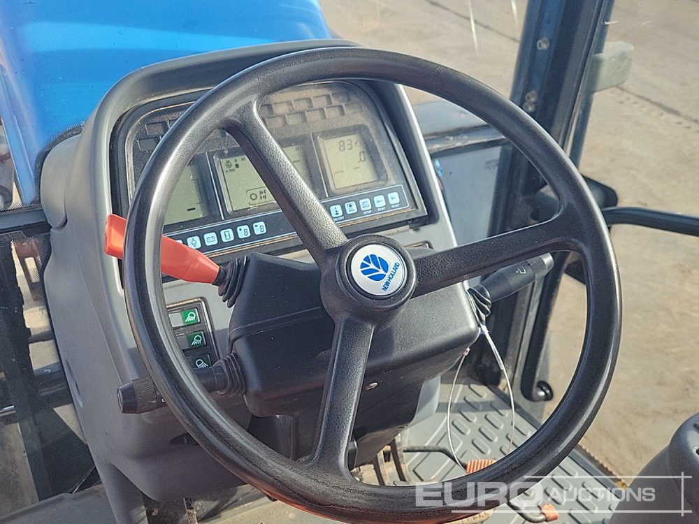 Trator New Holland TS110: foto 41