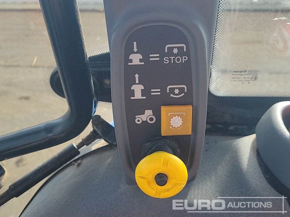 Trator New Holland TS110: foto 38