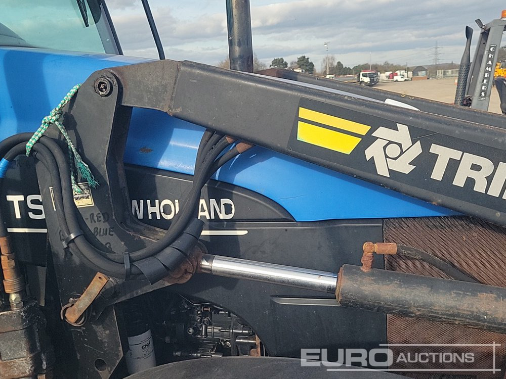 Trator New Holland TS110: foto 13