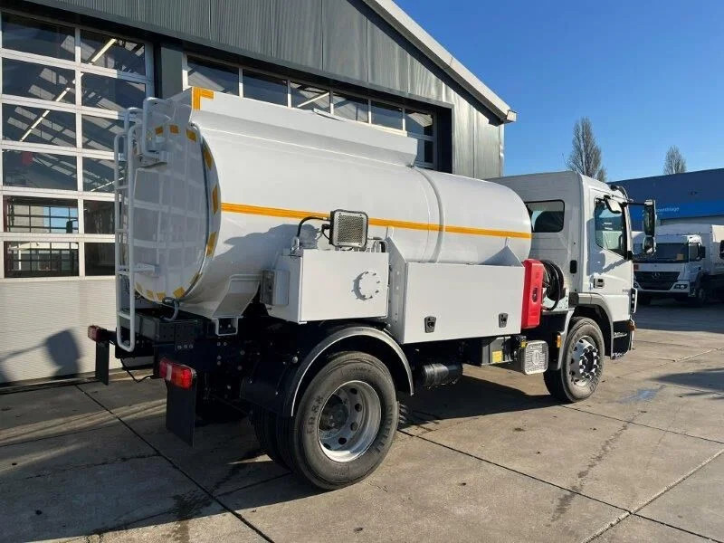 Locação de Mercedes-Benz Atego 1418 4x2 Fuel Tank Truck Mercedes-Benz Atego 1418 4x2 Fuel Tank Truck: foto 6